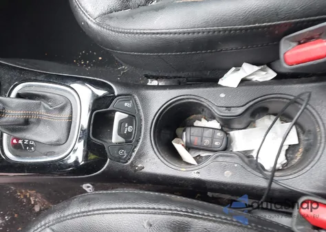 2020 Jeep Compass Limited 4X4 из США, поврежденный, VIN 3C4NJDCB1LT211870